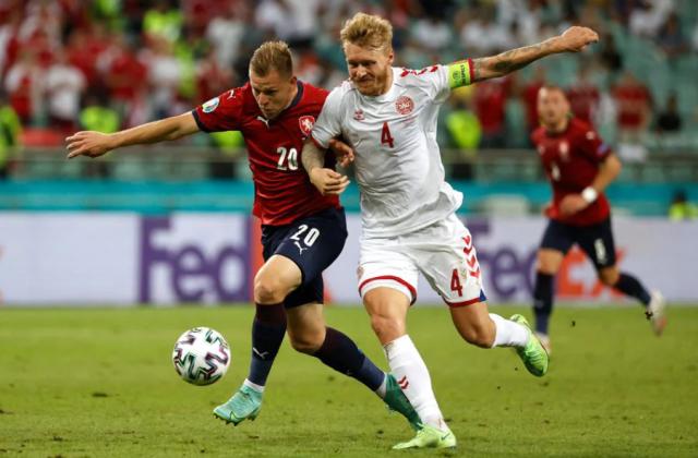 世界杯比赛直播地址-捷克主帅：为球队骄傲 丹麦队长：我们希望梦想更多